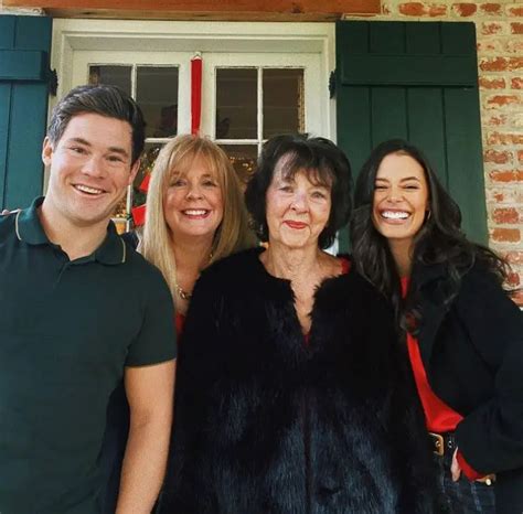 chloe bridges family.